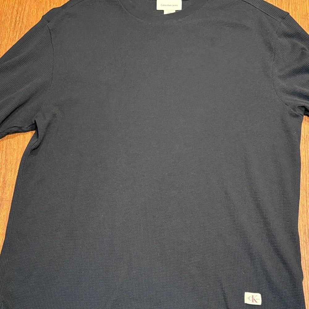 Calvin Klein Men's Black Long Sleeve Thermal Tee - Picture 1 of 5